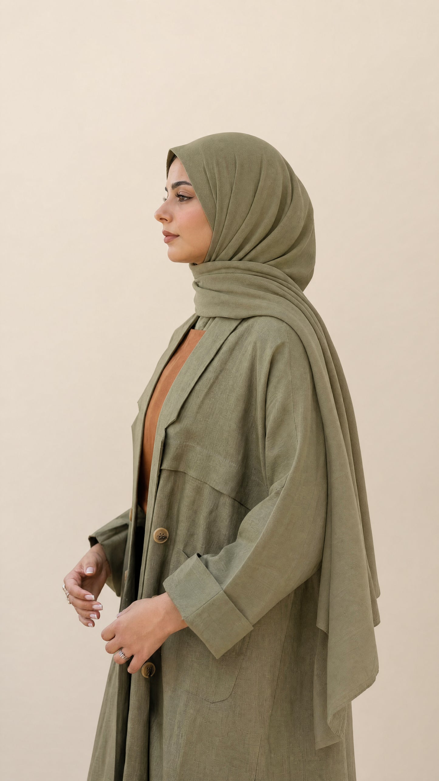 L'abaya Olive Whisper- Lin de qualité supérieure Olive